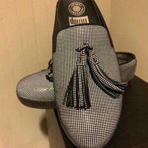 FitFlop Flat Clog Mules B&W Houndstooth with Tassels size 5 New Other